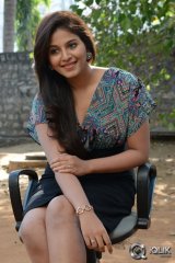 Anjali Interview About Dictator